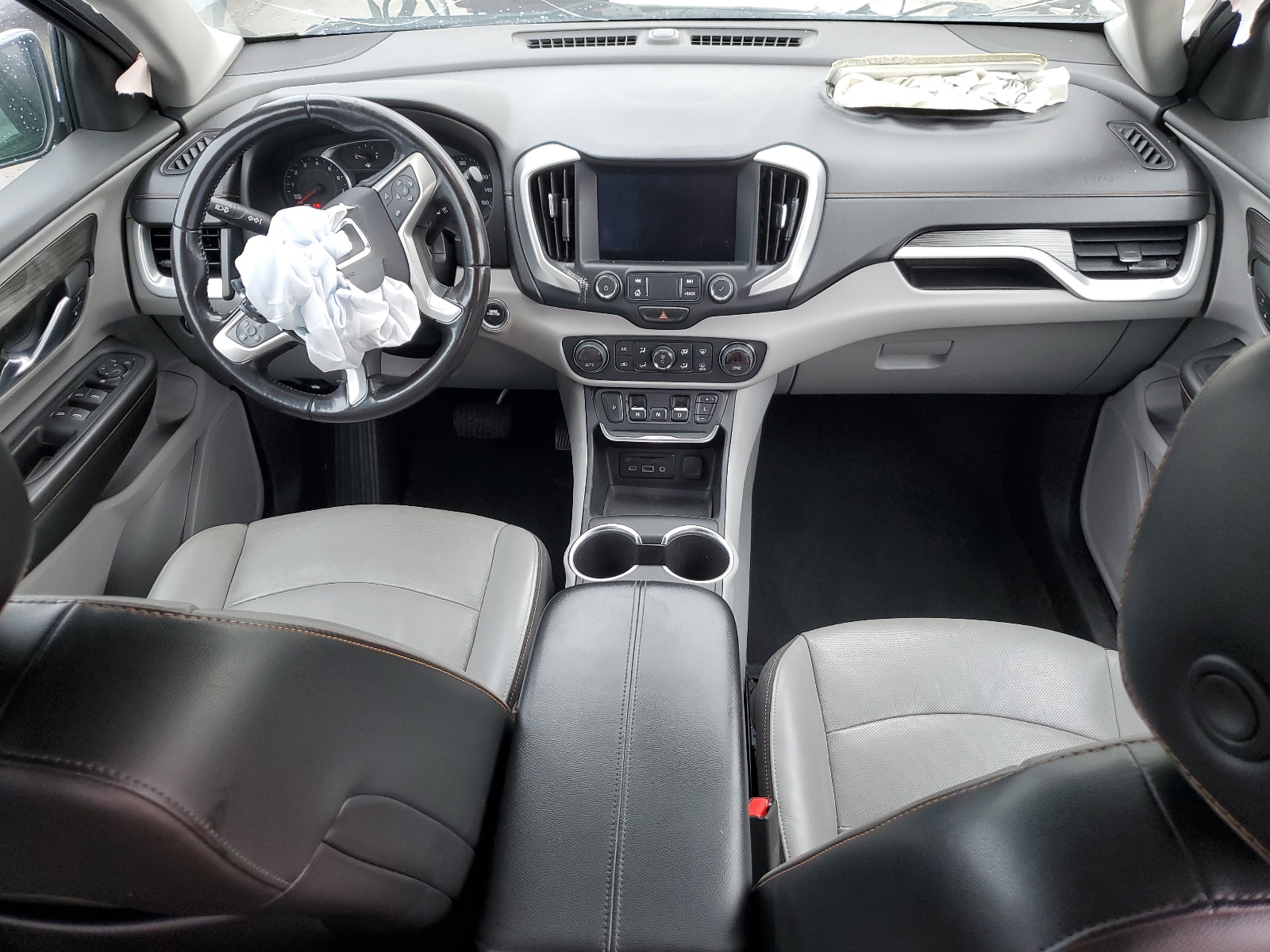 3GKALPEV5KL158983 2019 GMC Terrain Slt