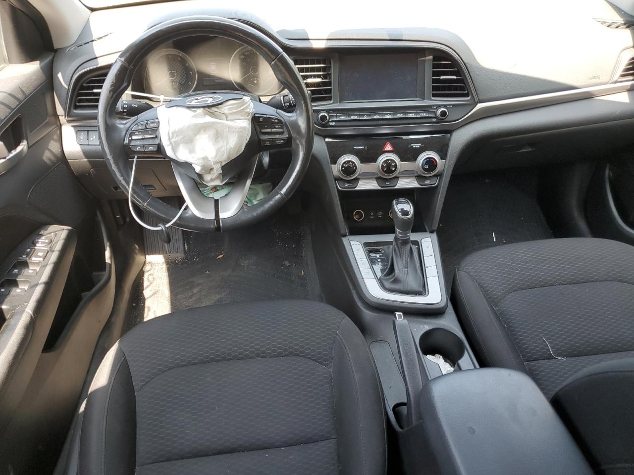 2019 Hyundai Elantra Sel VIN: KMHD84LF8KU776871 Lot: 67344414