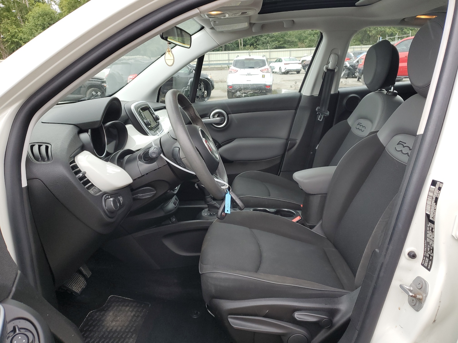 ZFBCFYAB3HP540393 2017 Fiat 500X Pop
