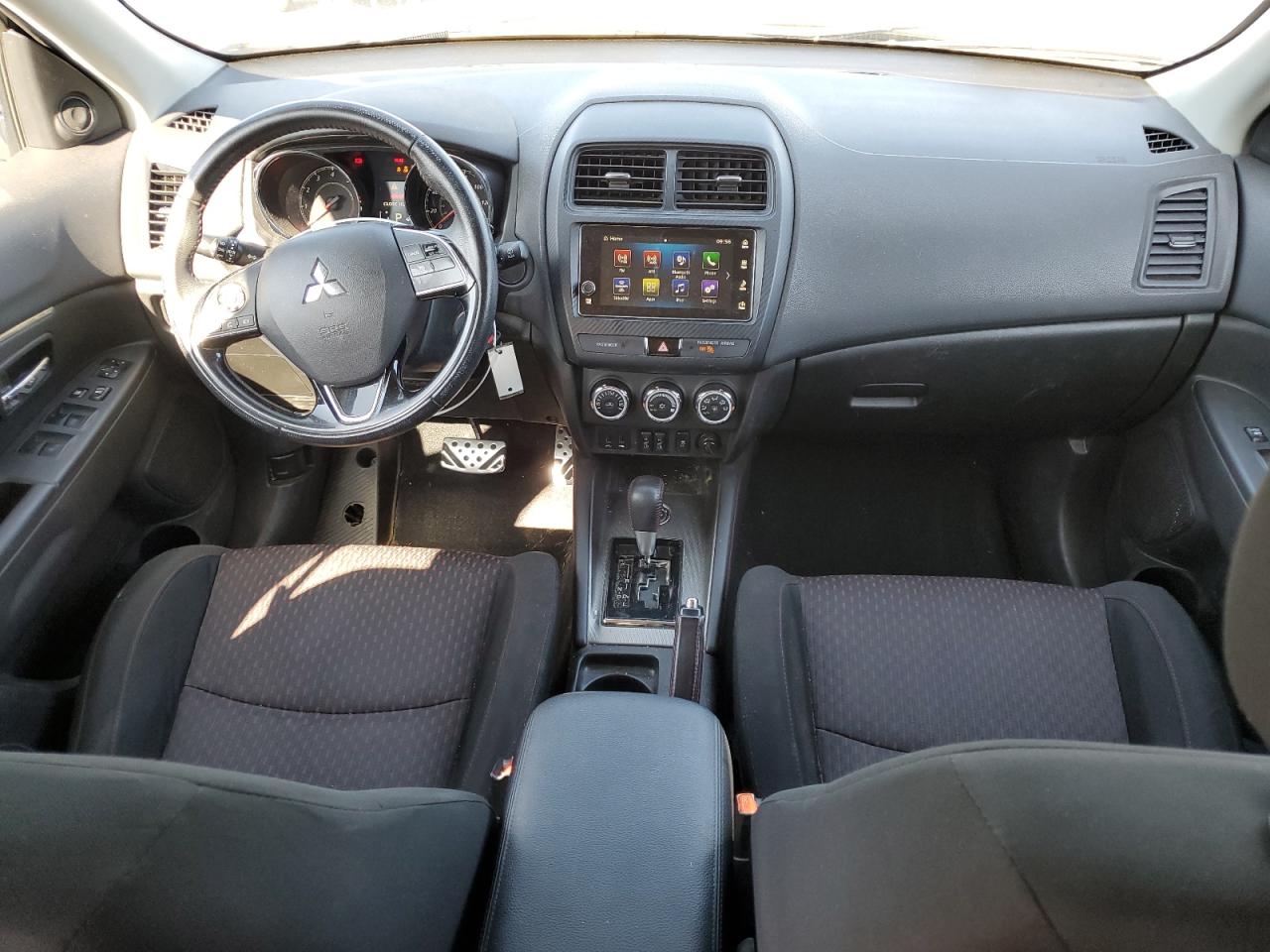 JA4AR3AUXKU025684 2019 Mitsubishi Outlander Sport Es