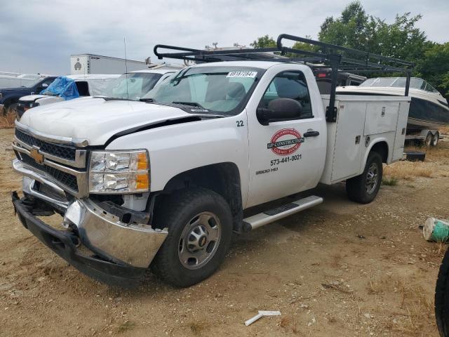 2013 Chevrolet Silverado K2500 Heavy Duty zu verkaufen in Columbia, MO - Front End