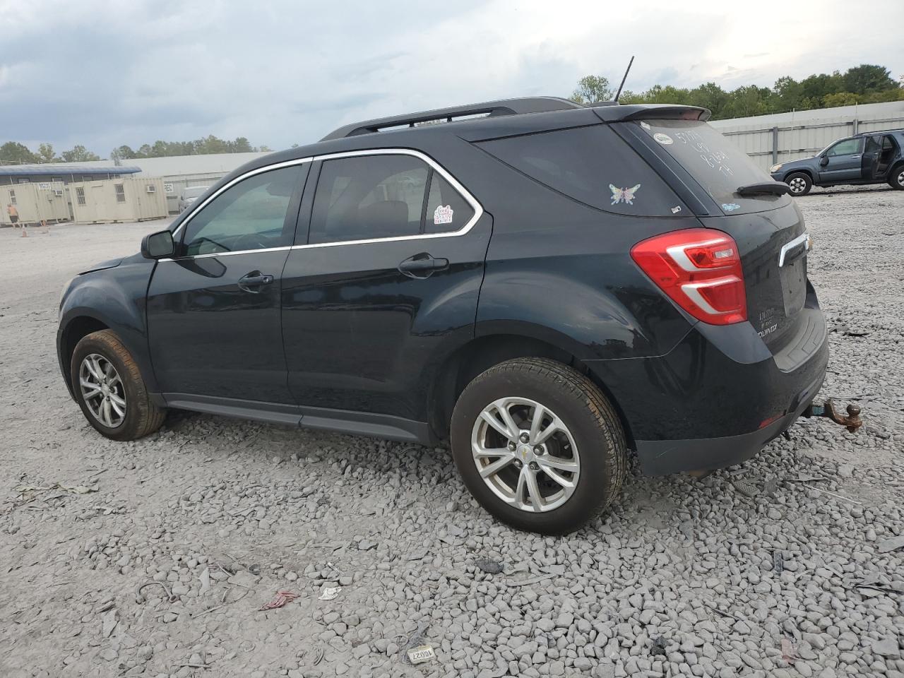 2GNALCEK1H1616174 2017 CHEVROLET EQUINOX - Image 2