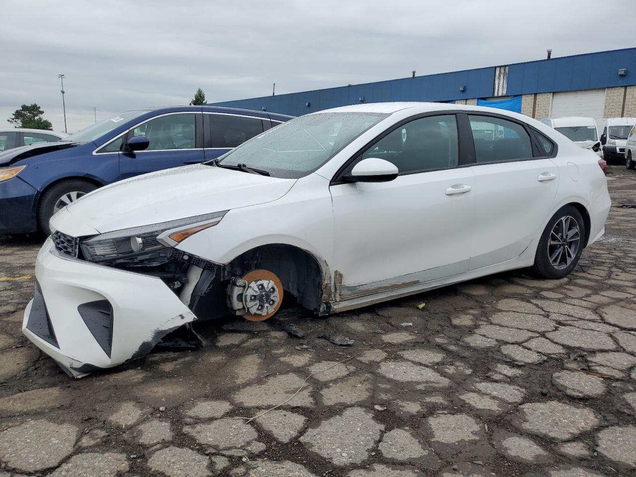 2022 Kia Forte Fe na sprzedaż w Woodhaven, MI - Front End