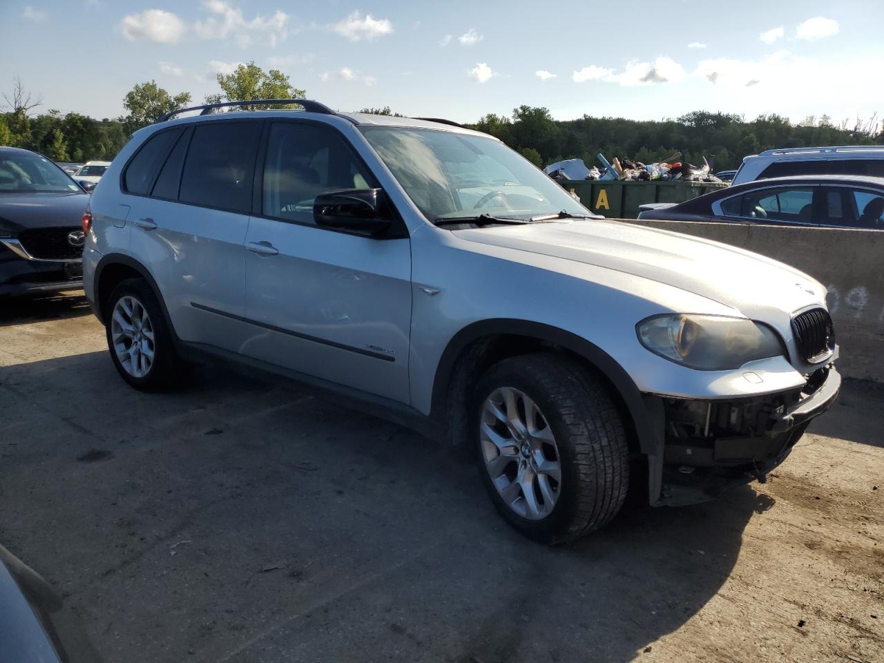 2011 BMW X5 - Image 4