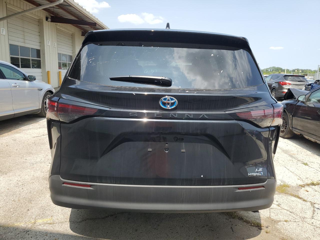 2024 Toyota Sienna Le VIN: 5TDKRKEC4RS196709 Lot: 68081534