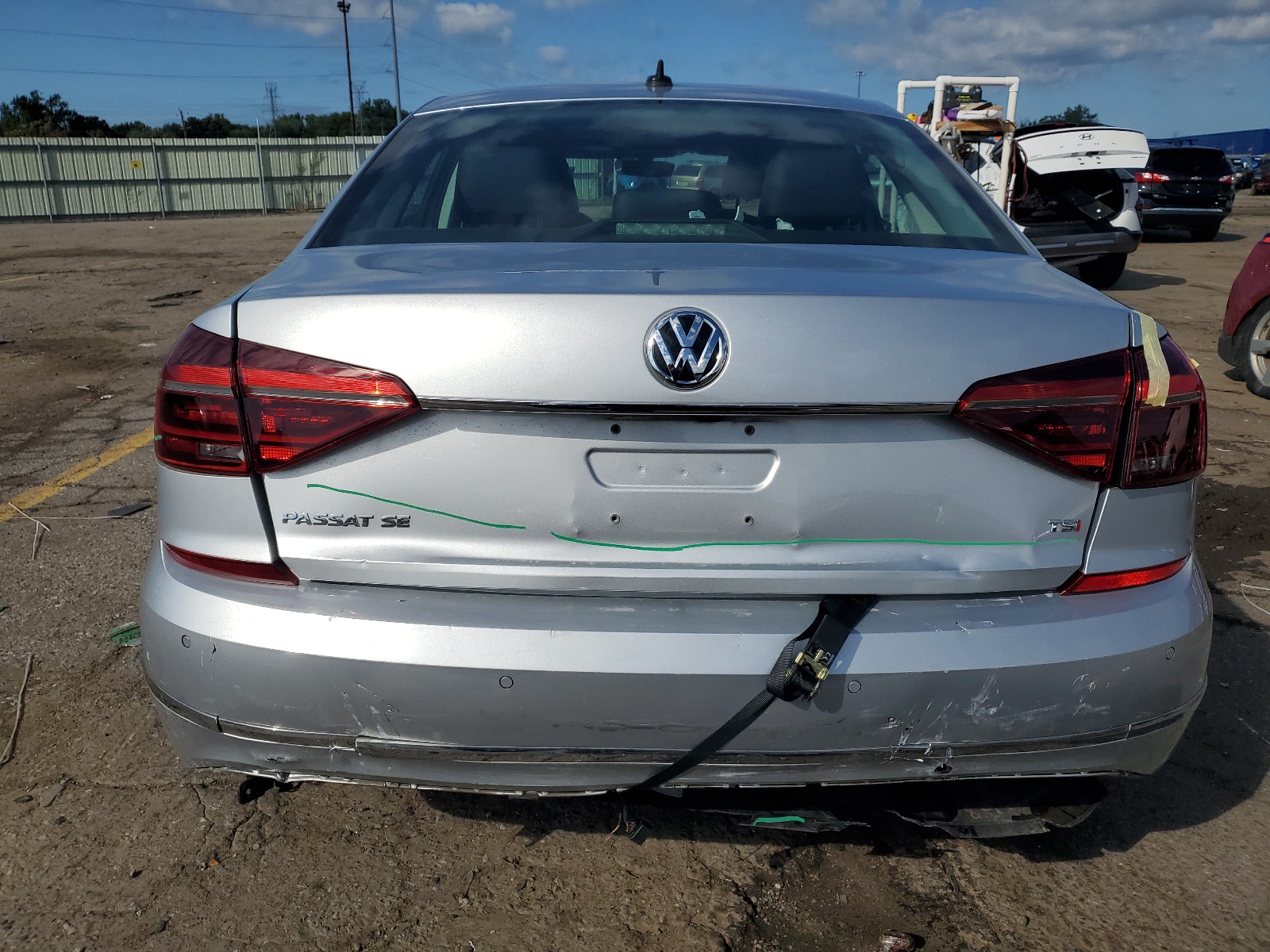1VWGT7A33HC048669 2017 Volkswagen Passat Se