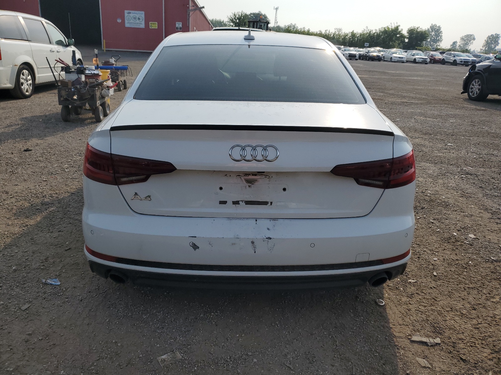 WAUFNAF4XJN002495 2018 Audi A4 Prestige