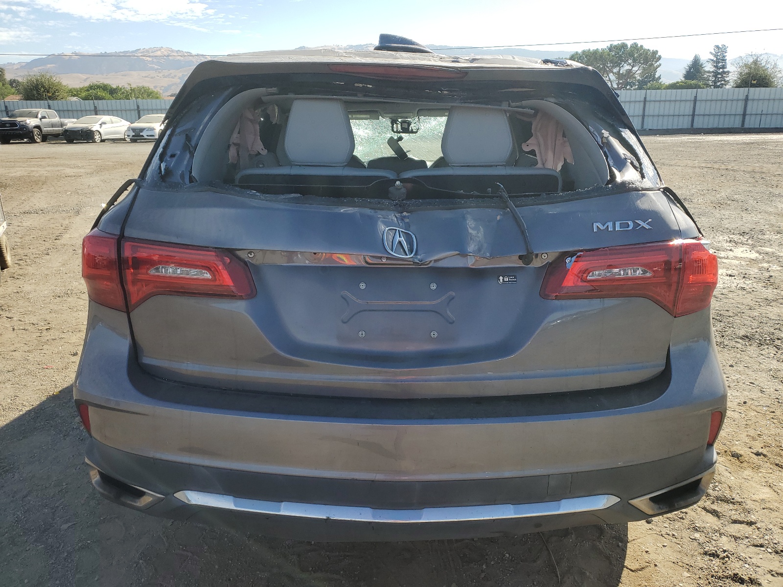 5J8YD3H33JL007727 2018 Acura Mdx