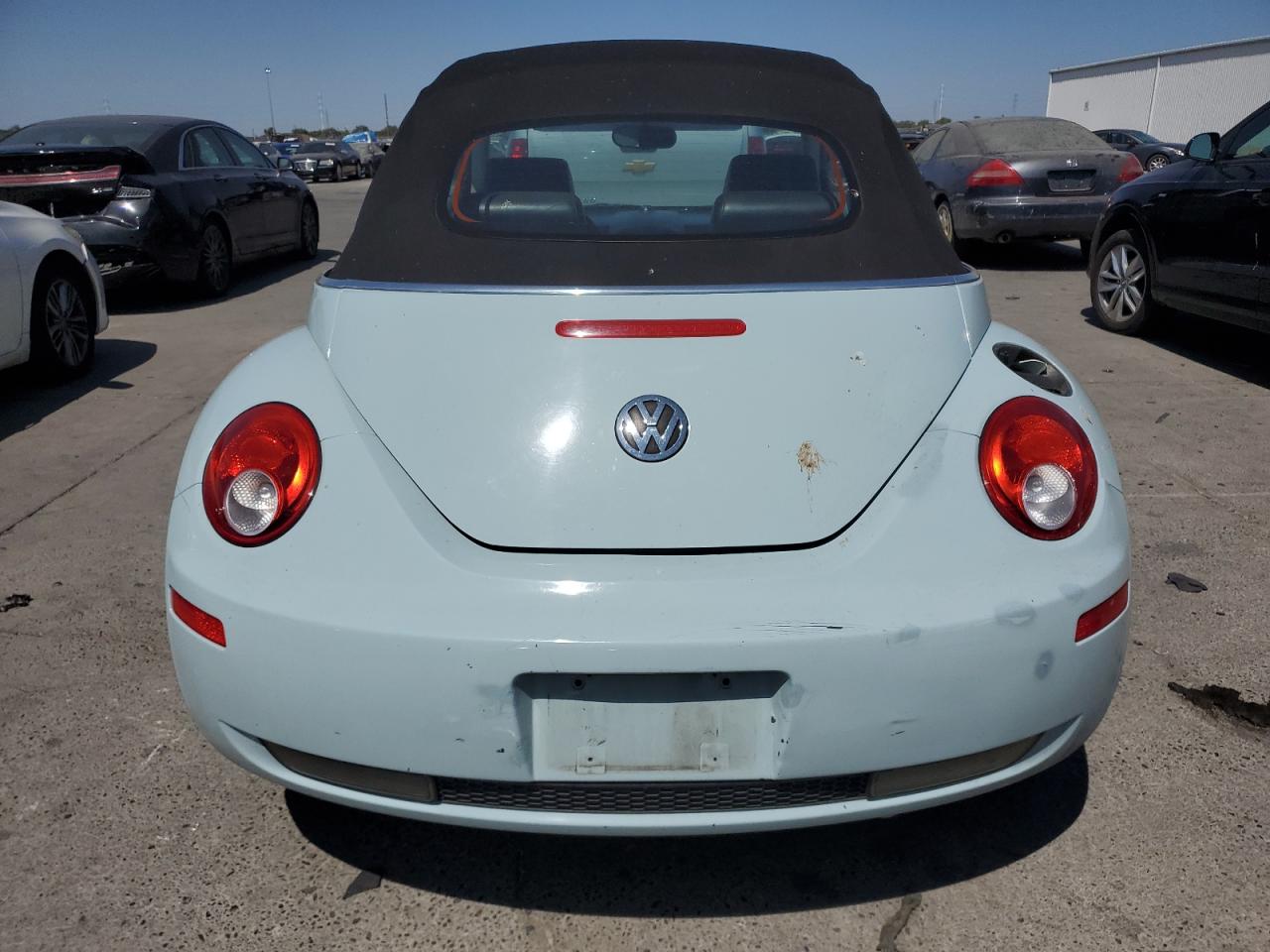 2006 Volkswagen New Beetle Convertible Option Package 1 VIN: 3VWRF31Y26M331323 Lot: 68065634