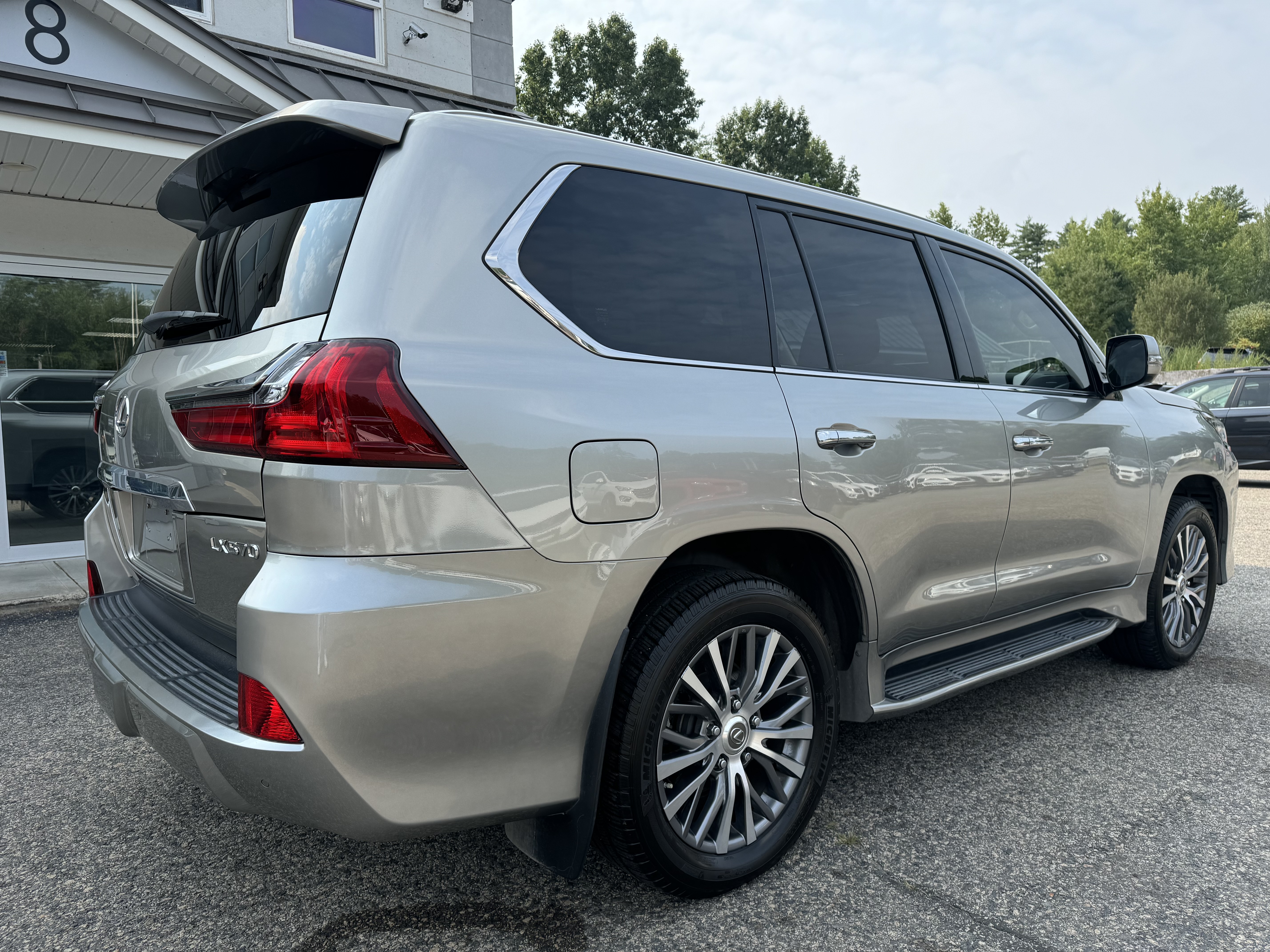 JTJHY7AX6K4291922 2019 Lexus Lx 570