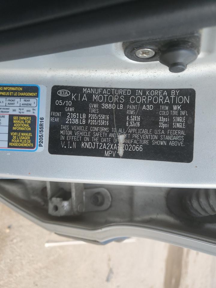 2010 Kia Soul + VIN: KNDJT2A2XA7702066 Lot: 65465954