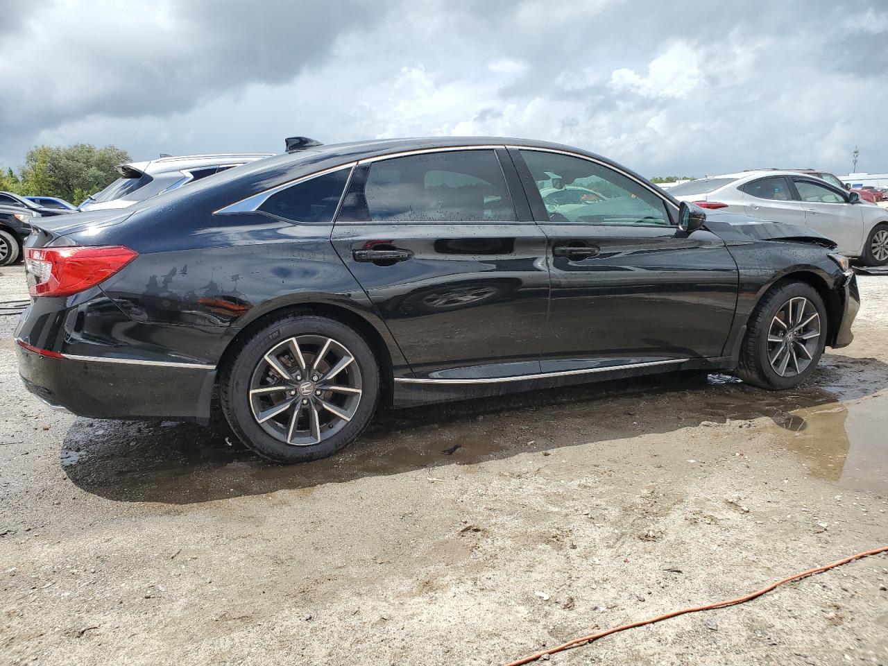 1HGCV1F50MA075533 HONDA ACCORD 2021