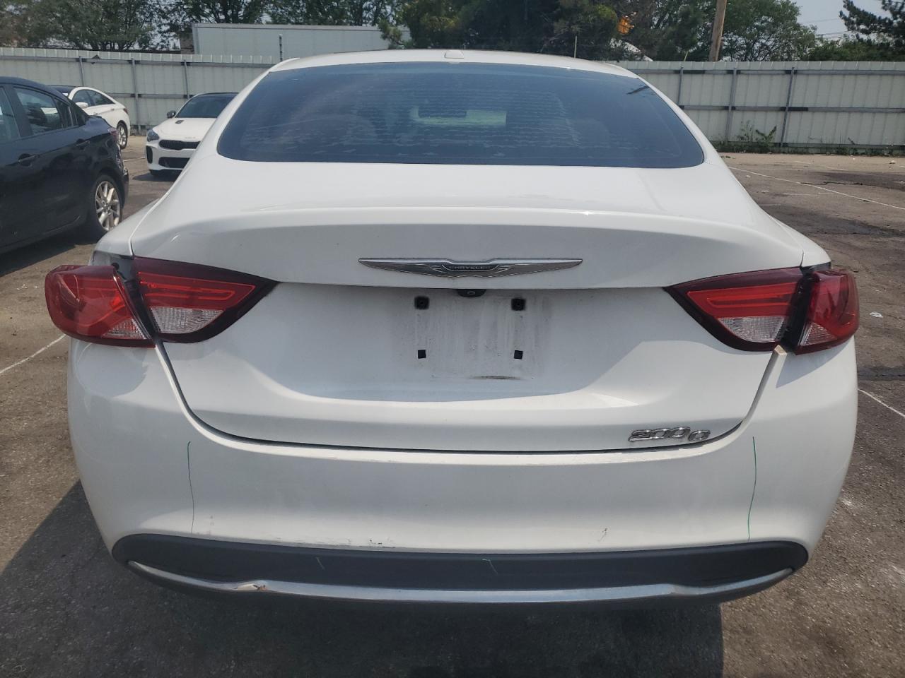 1C3CCCCB5FN528412 2015 Chrysler 200 C