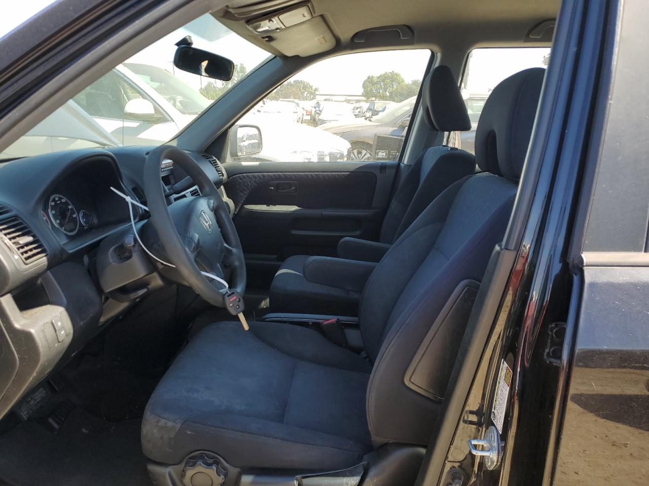 2005 Honda Cr-V Lx VIN: JHLRD68565C020129 Lot: 67896324