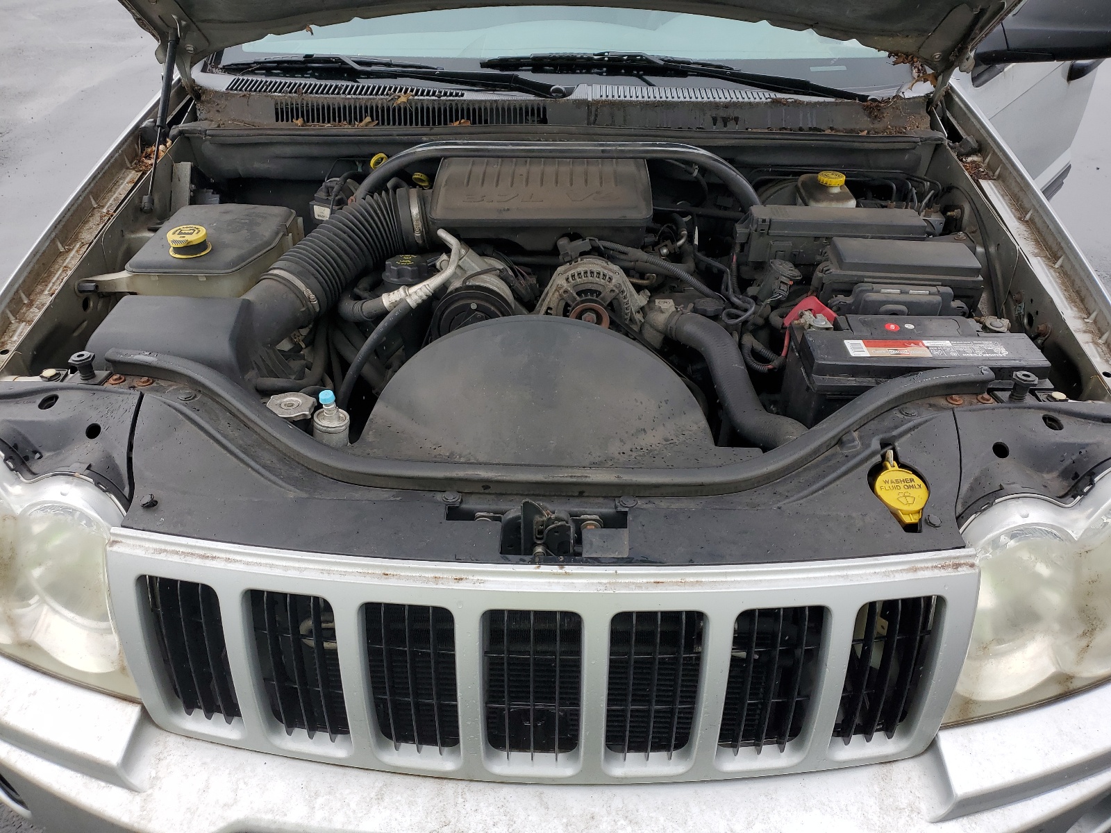 1J4GR48K85C509674 2005 Jeep Grand Cherokee Laredo