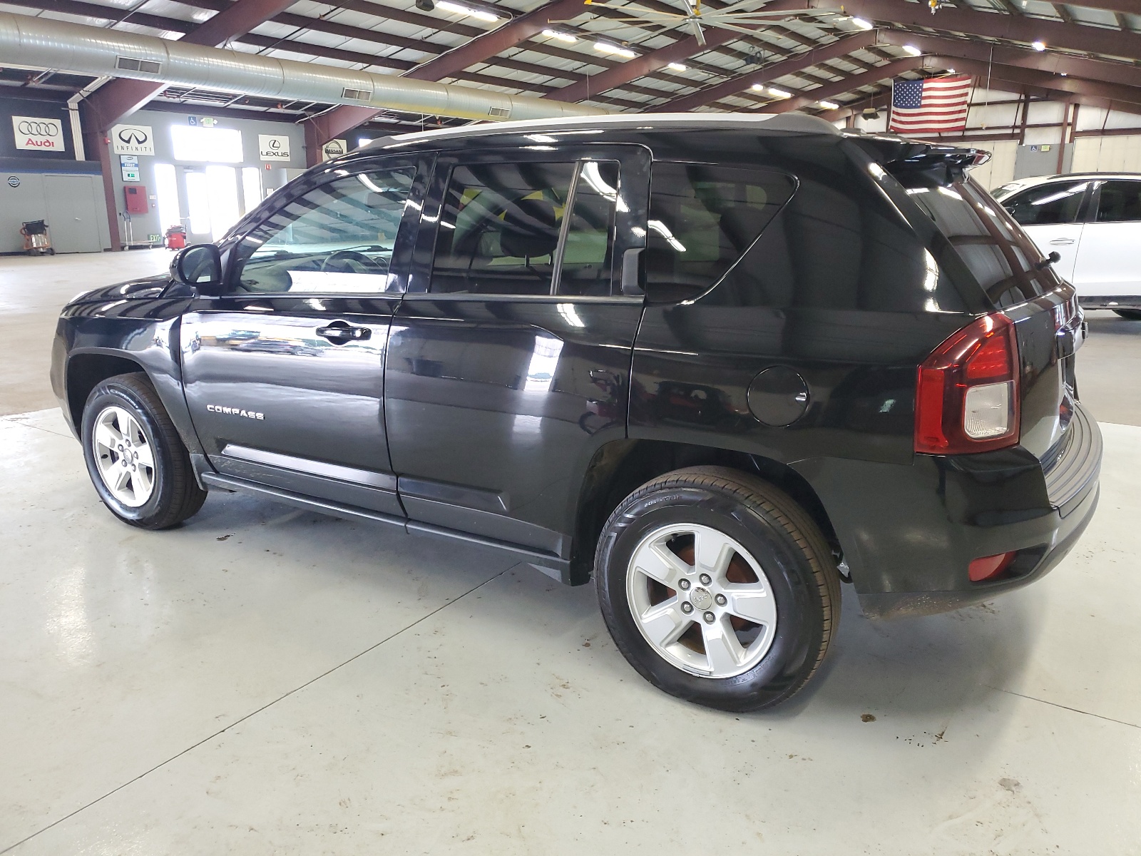 1C4NJCEA0GD744433 2016 Jeep Compass Latitude 1C4NJCEA0GD744433 2016 Jeep Compass Latitude