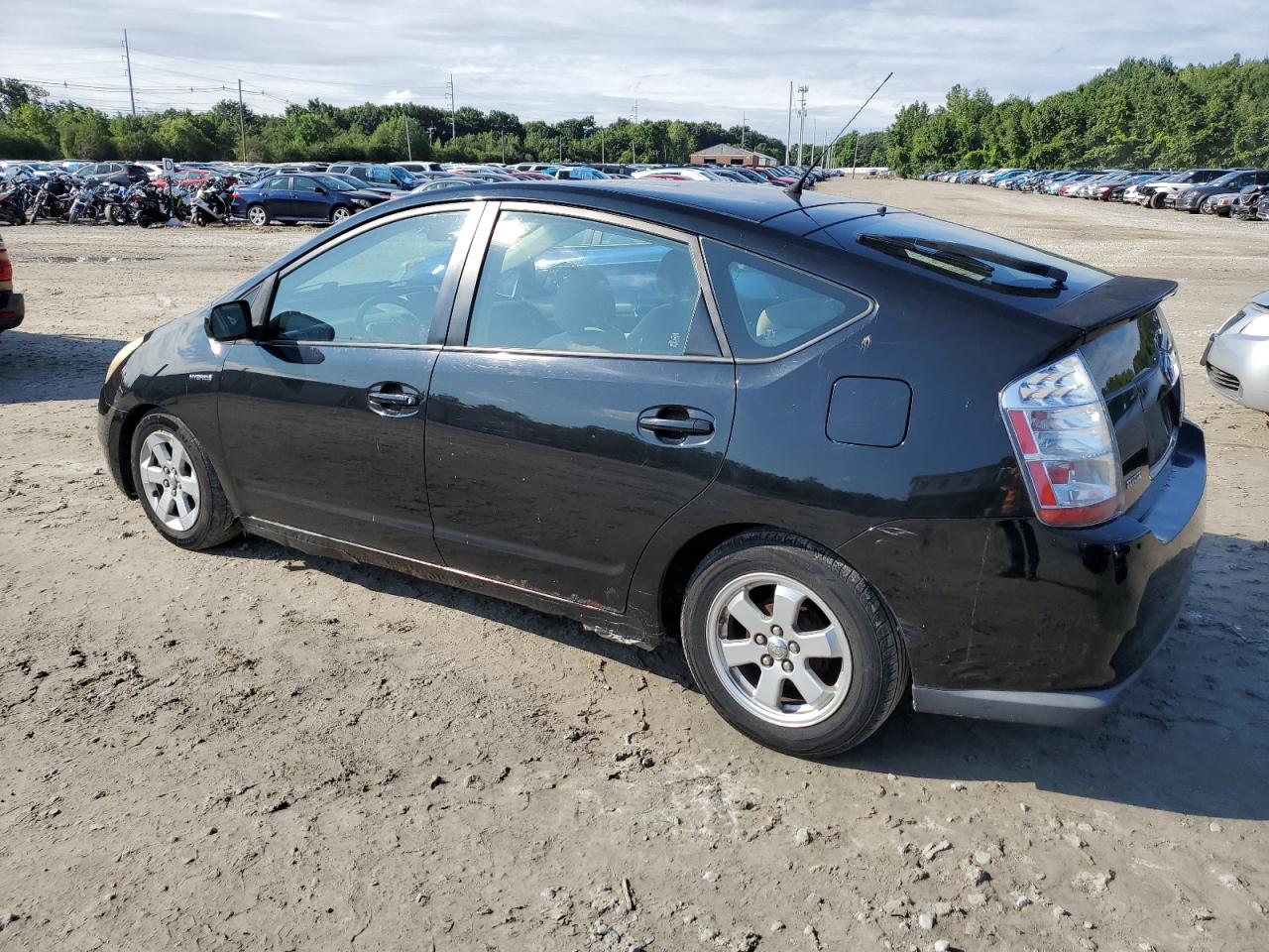 2007 Toyota Prius - Image 2