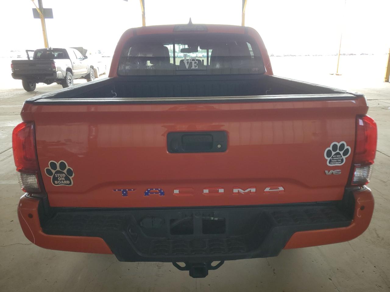 2018 Toyota Tacoma Double Cab VIN: 5TFCZ5AN8JX122110 Lot: 65682624