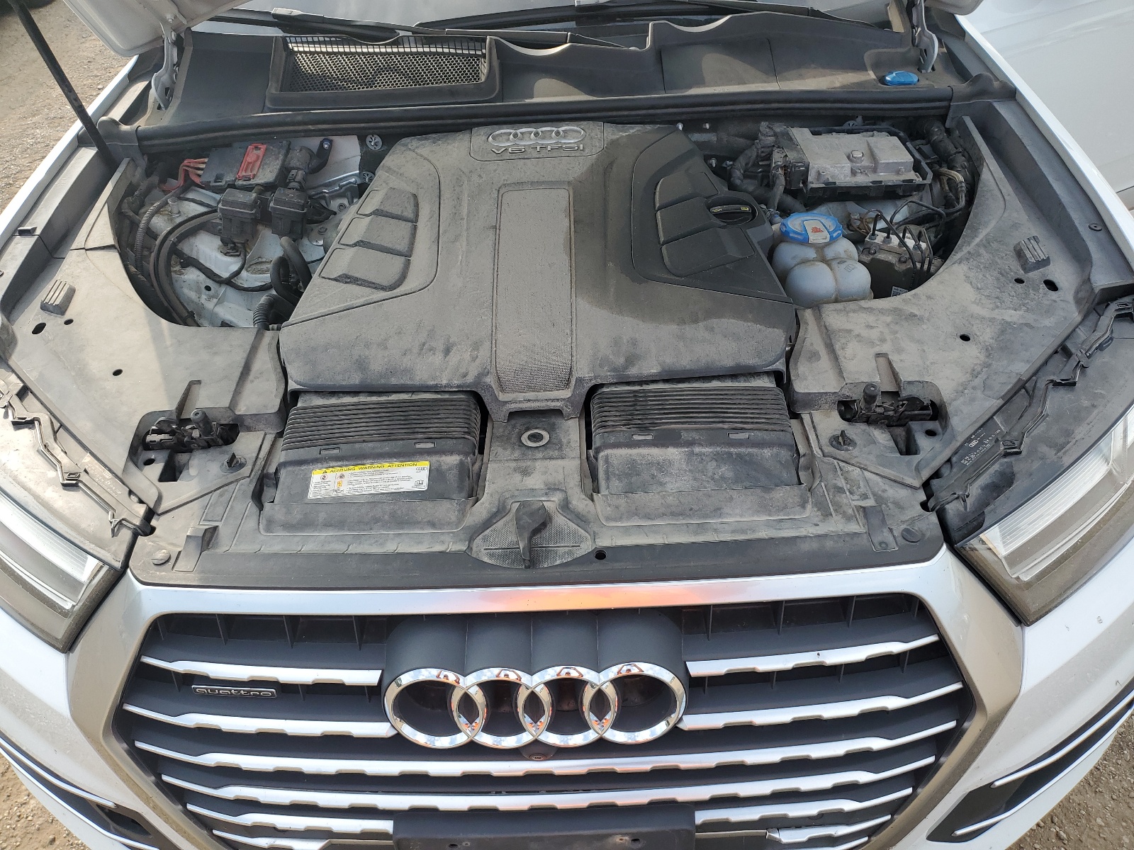 WA1LAAF71HD019028 2017 Audi Q7 Premium Plus