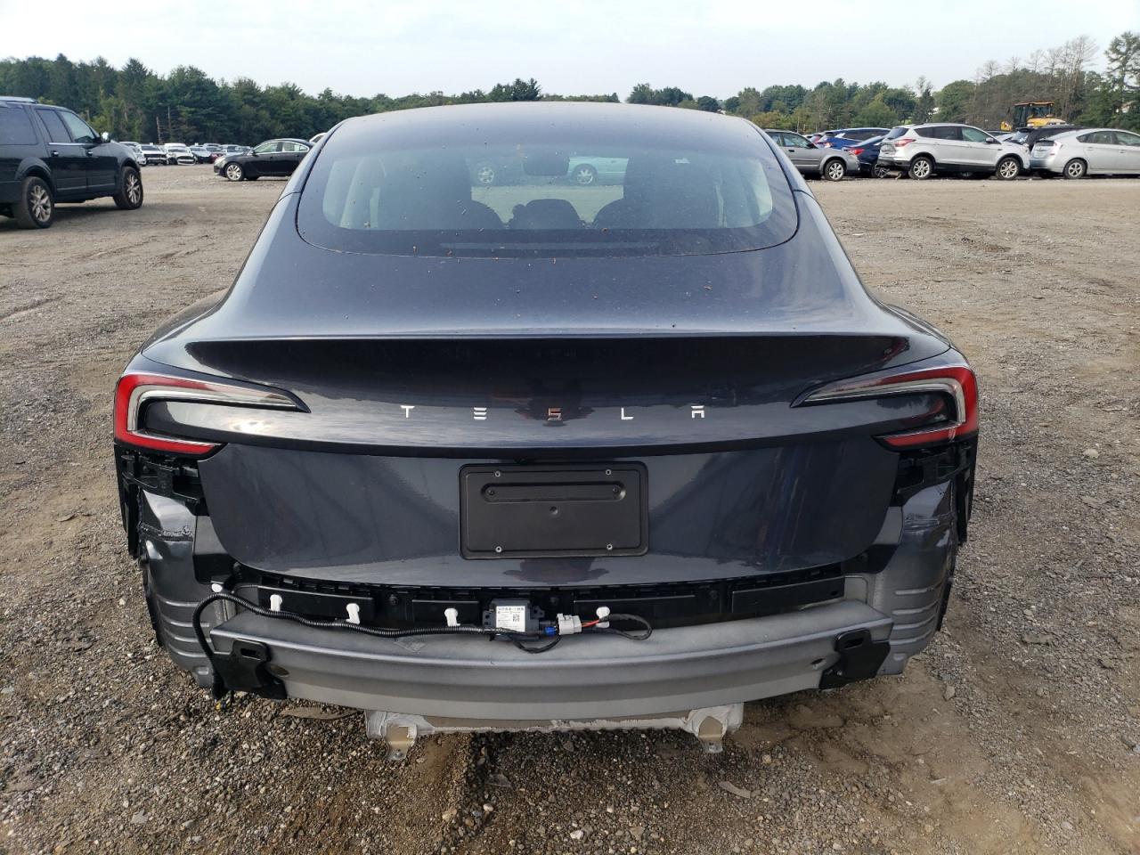 5YJ3E1EA7RF750127 2024 Tesla Model 3