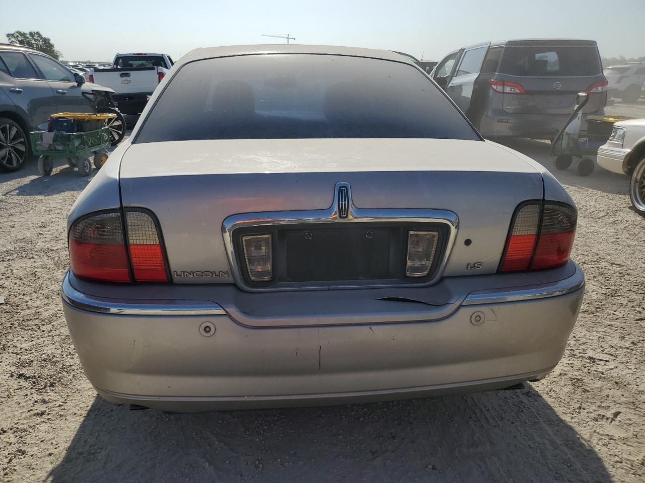 2003 Lincoln Ls VIN: 1LNHM86S23Y687692 Lot: 65805174