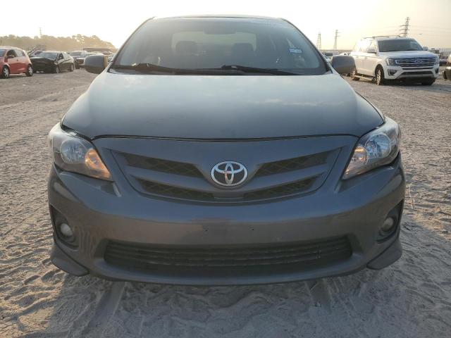 Sedans TOYOTA COROLLA 2013 Szary