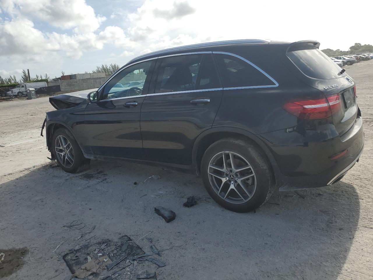 2017 Mercedes-Benz Glc 300 4Matic VIN: WDC0G4KB3HF222987 Lot: 65251994