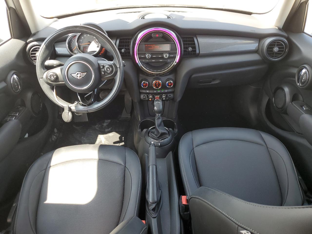 2015 MINI Cooper - Image 8