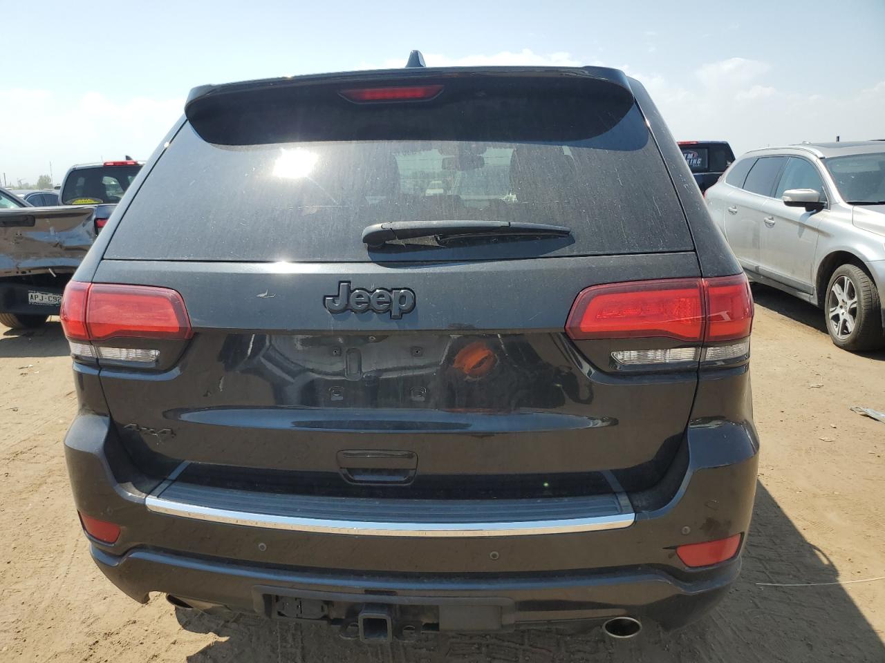 1C4RJFAG1FC142058 2015 Jeep Grand Cherokee Laredo