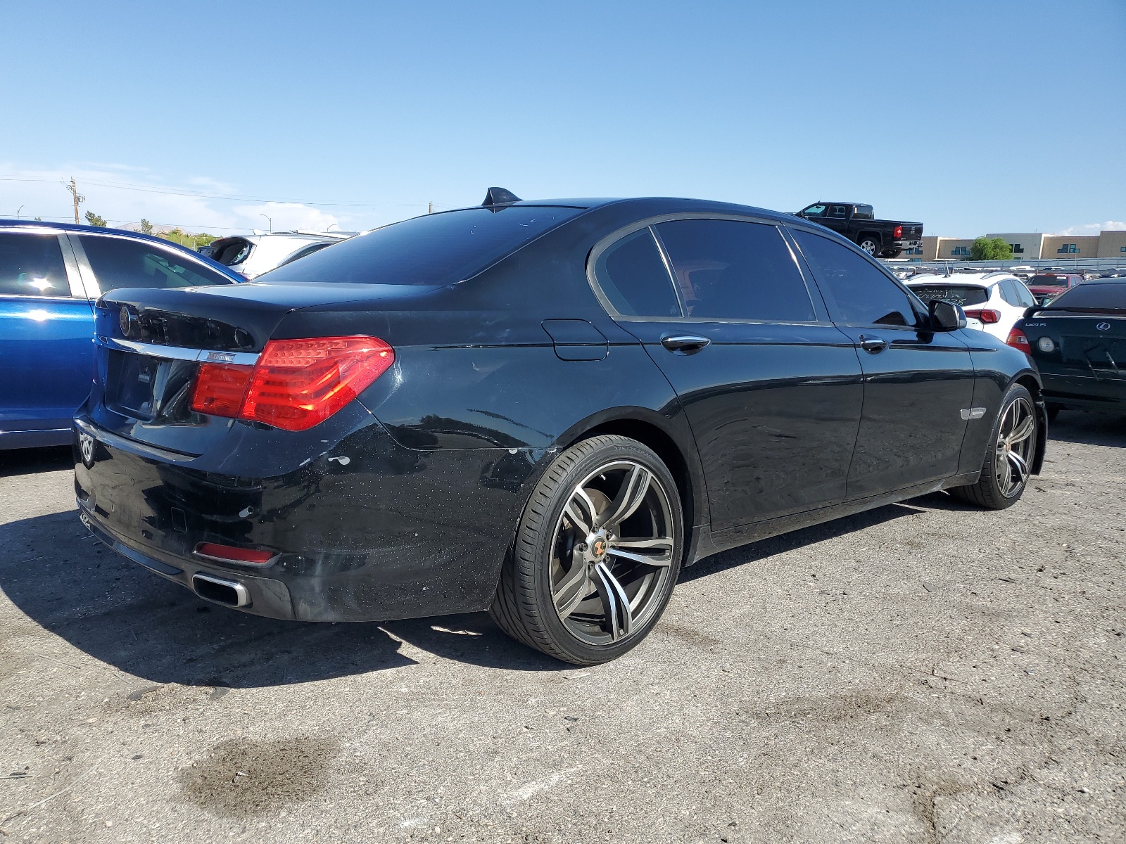 2012 BMW 740 Li vin: WBAKB4C57CC575343