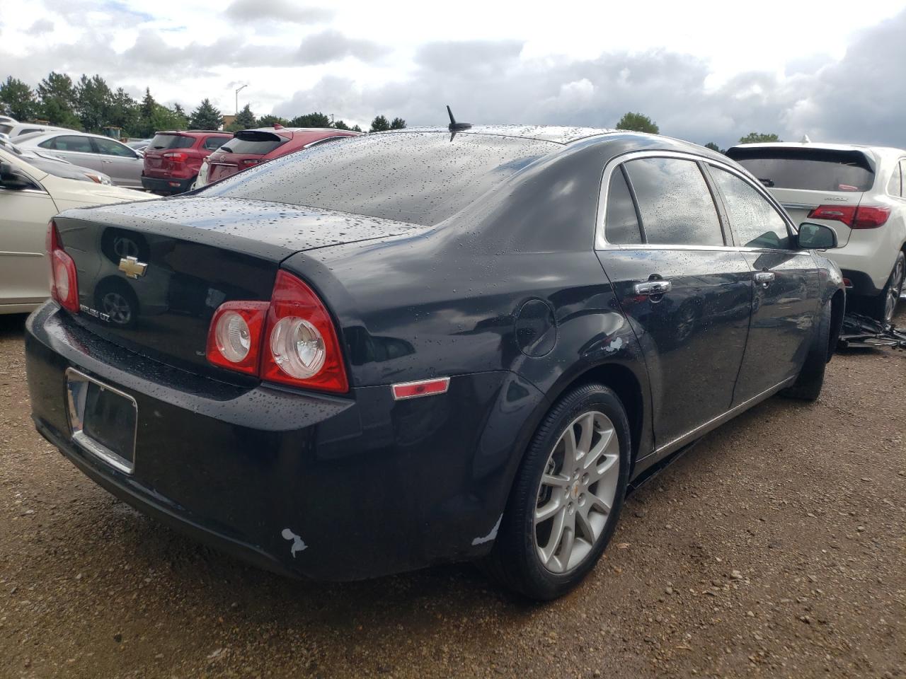 2010 Chevrolet Malibu - Image 3