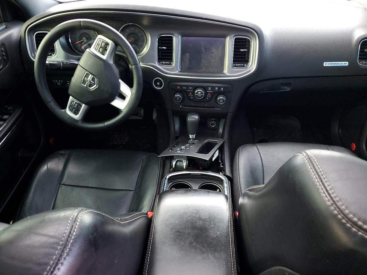 2014 Dodge Charger - Image 8