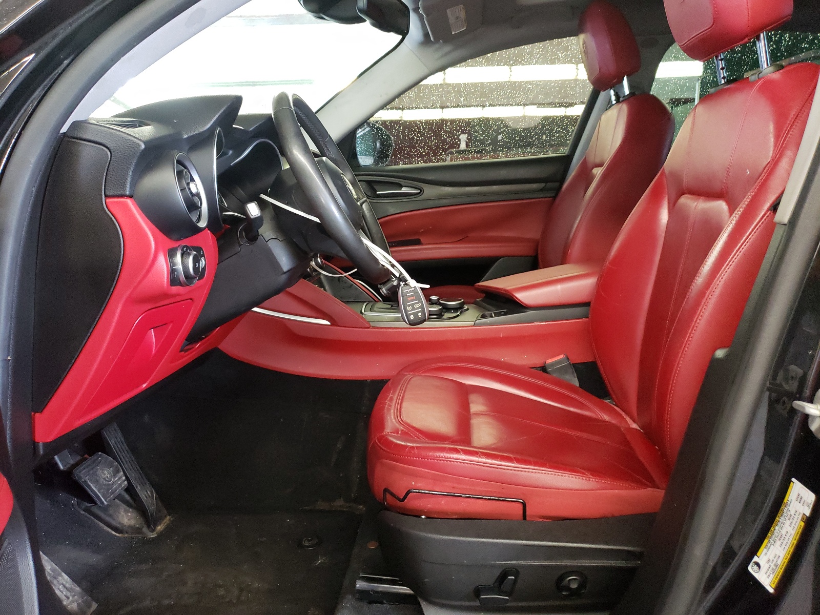 ZASFAKBN4J7B81549 2018 Alfa Romeo Stelvio Ti