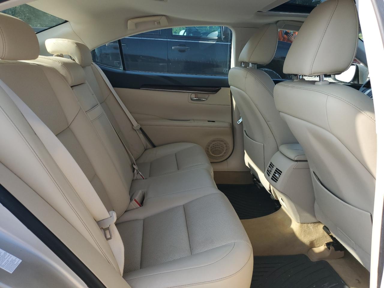2015 Lexus Es 350 VIN: JTHBK1GG1F2205513 Lot: 65024974