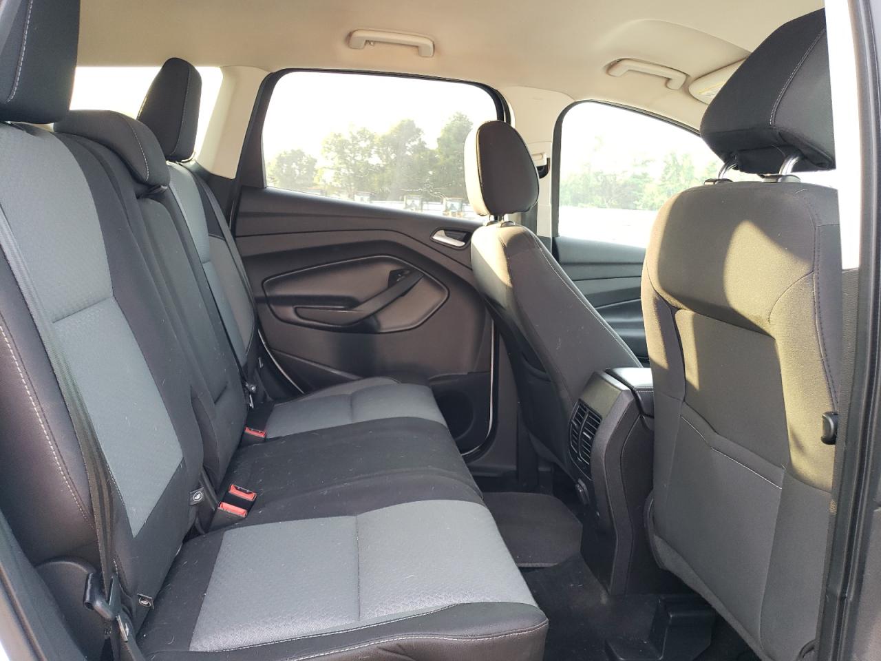 2017 Ford Escape Se VIN: 1FMCU9GD1HUA25133 Lot: 69008114