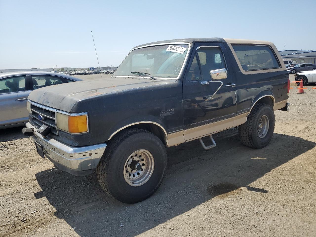 1990 Ford Bronco U100 VIN: 1FMEU15N2LLB09711 Lot: 66956844