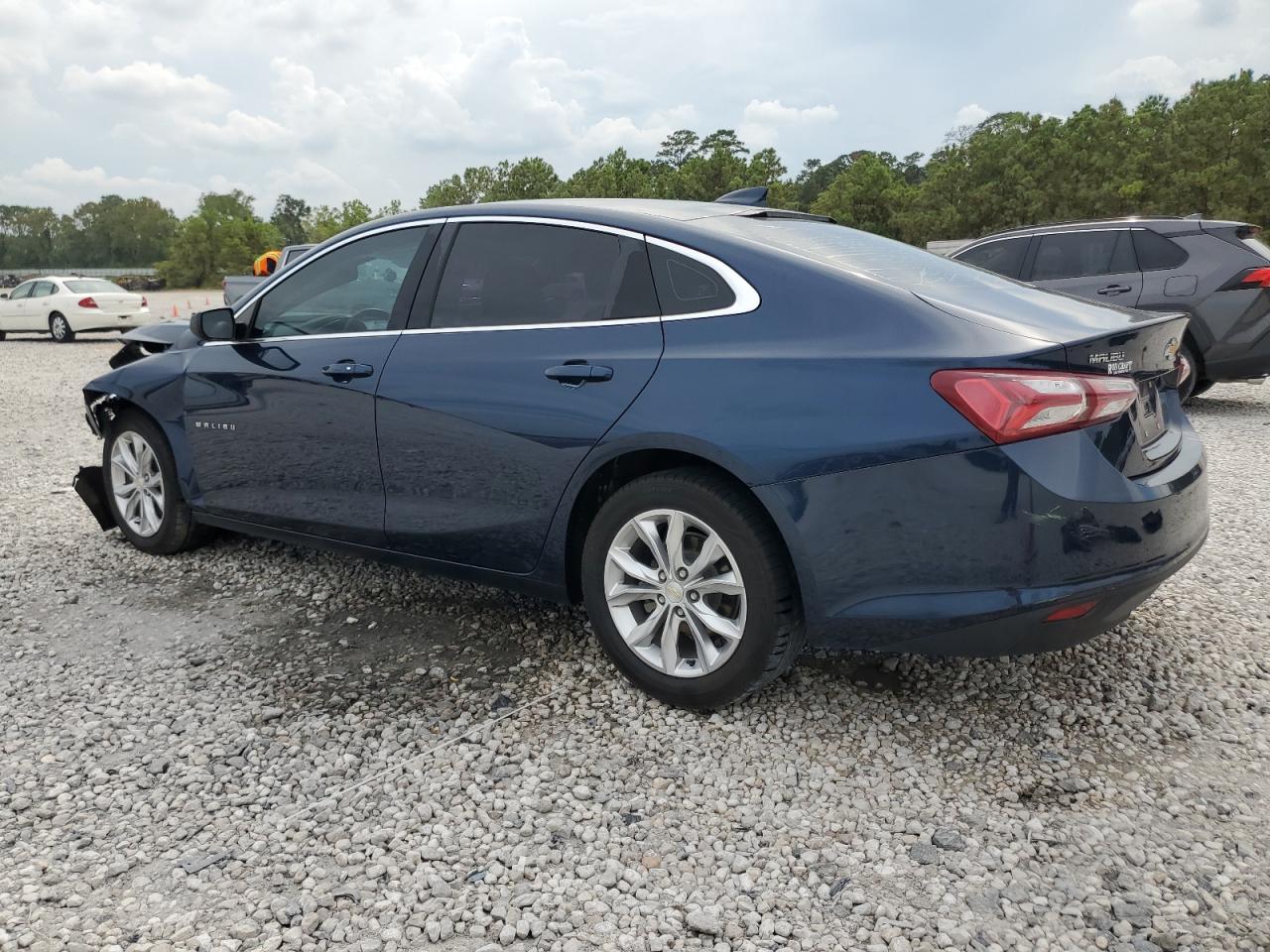 1G1ZD5ST0KF124553 2019 CHEVROLET MALIBU - Image 2