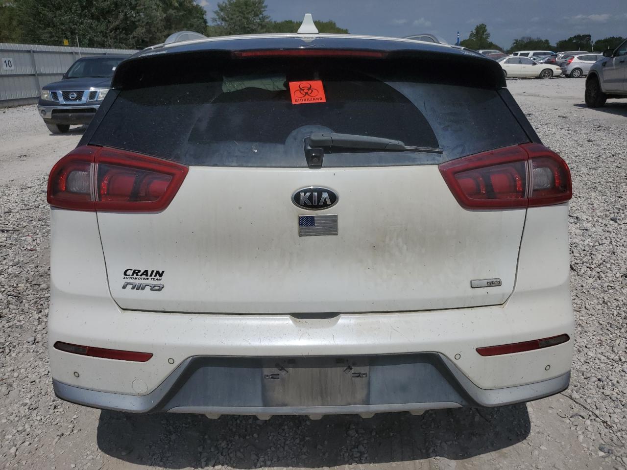 KNDCE3LCXJ5126974 2018 Kia Niro Touring