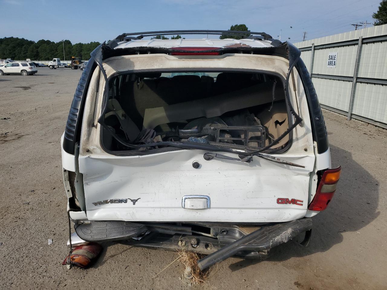 2003 GMC Yukon VIN: 1GKEC13V33J144929 Lot: 51166635