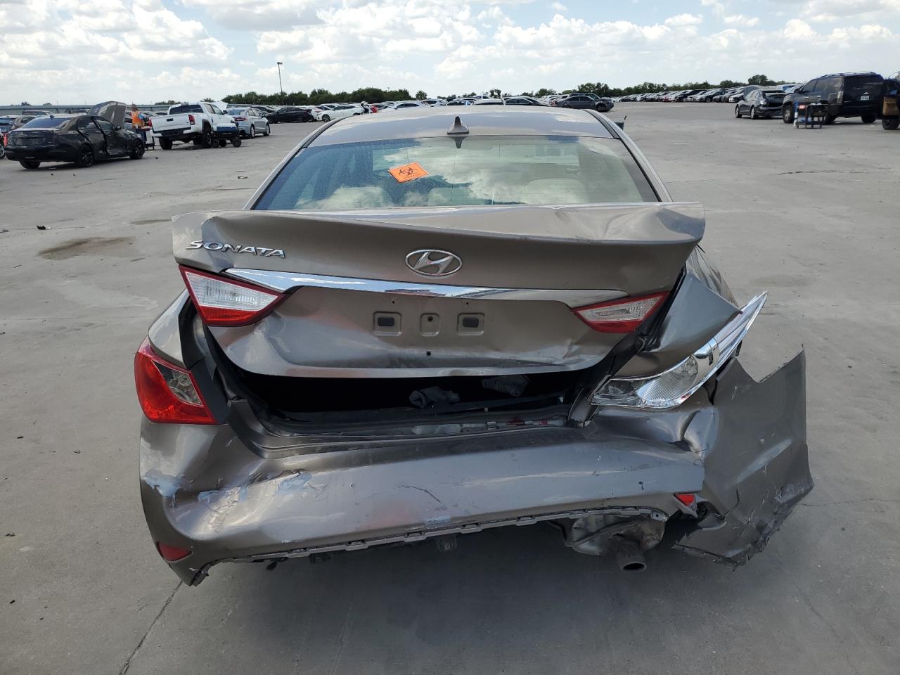 5NPEB4AC1EH831601 2014 Hyundai Sonata Gls