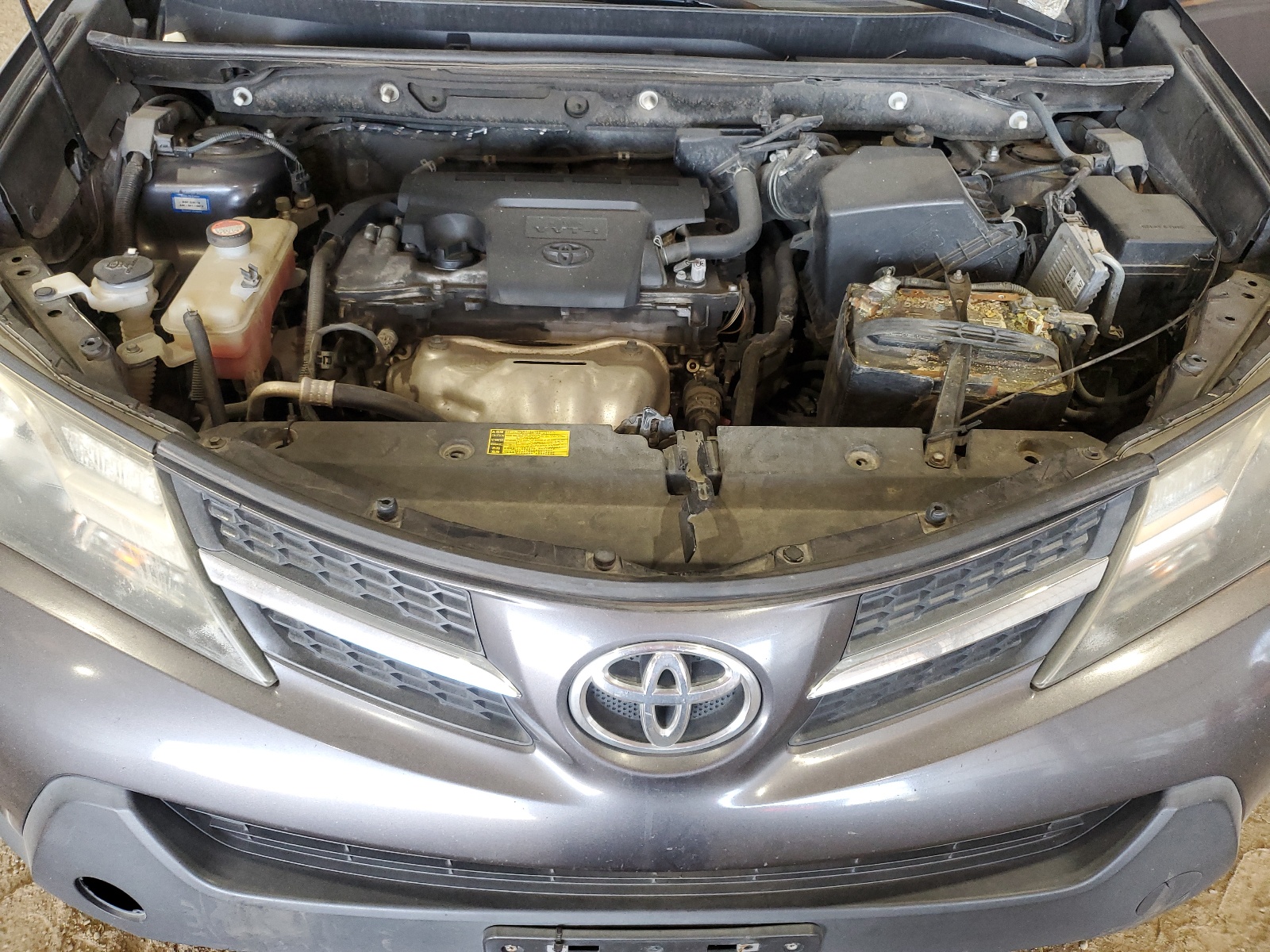 2014 Toyota Rav4 Le vin: JTMZFREV7EJ021556