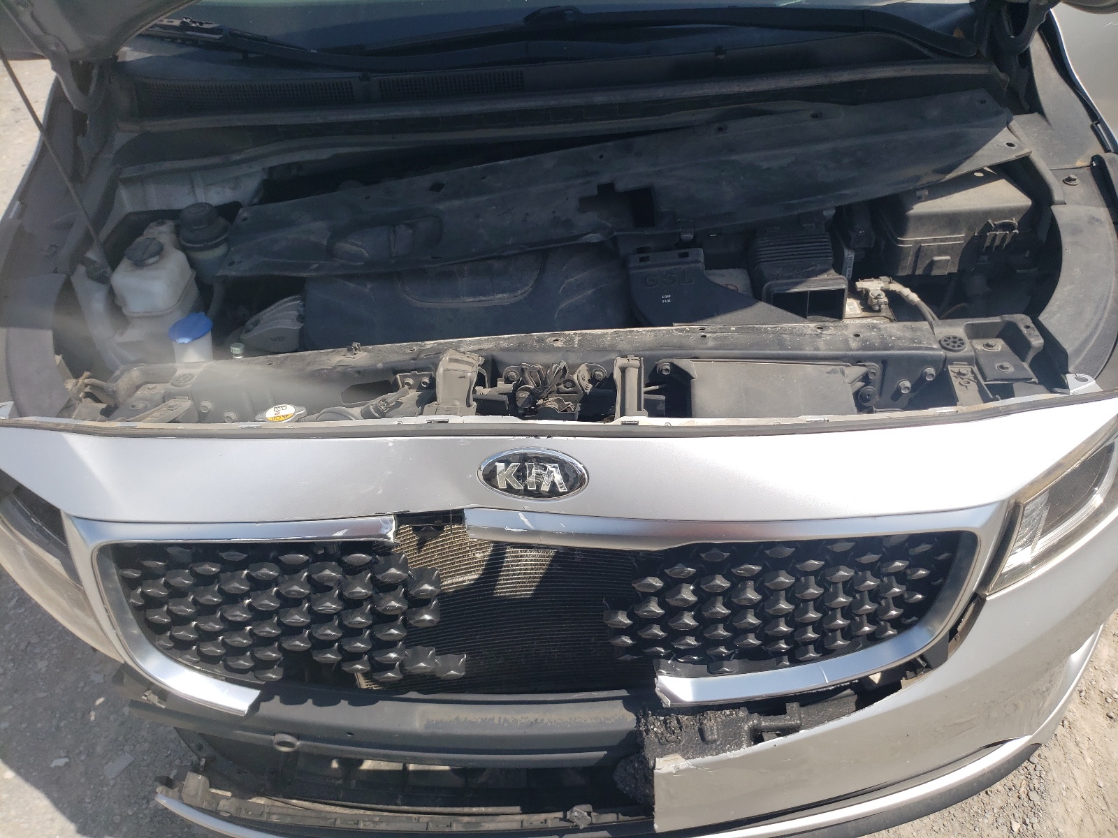 KNDMB5C15H6227562 2017 Kia Sedona Lx