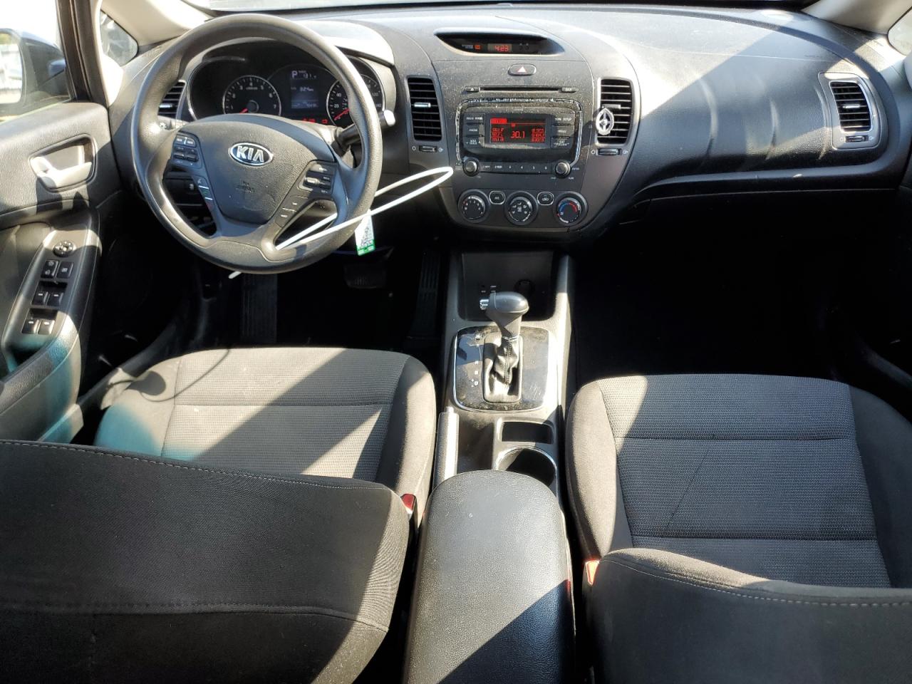 2018 Kia Forte Lx VIN: 3KPFK4A76JE251735 Lot: 69204134