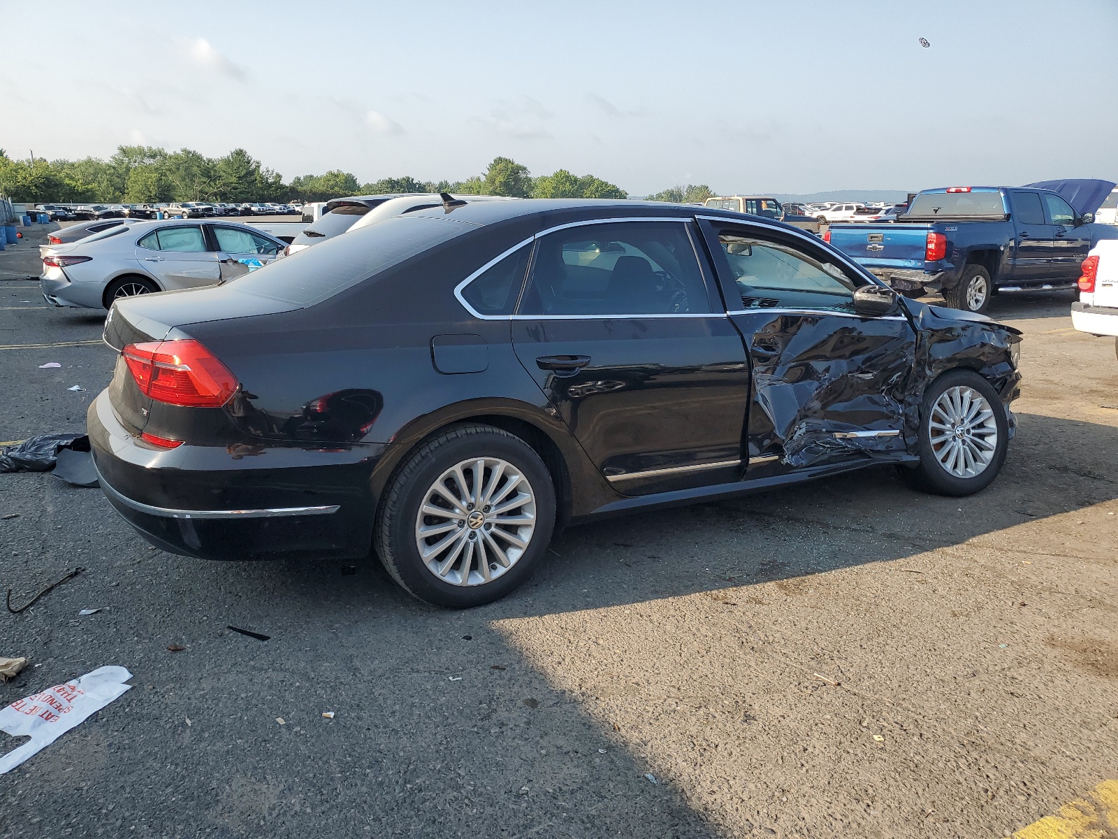 1VWBT7A38GC042469 2016 Volkswagen Passat Se