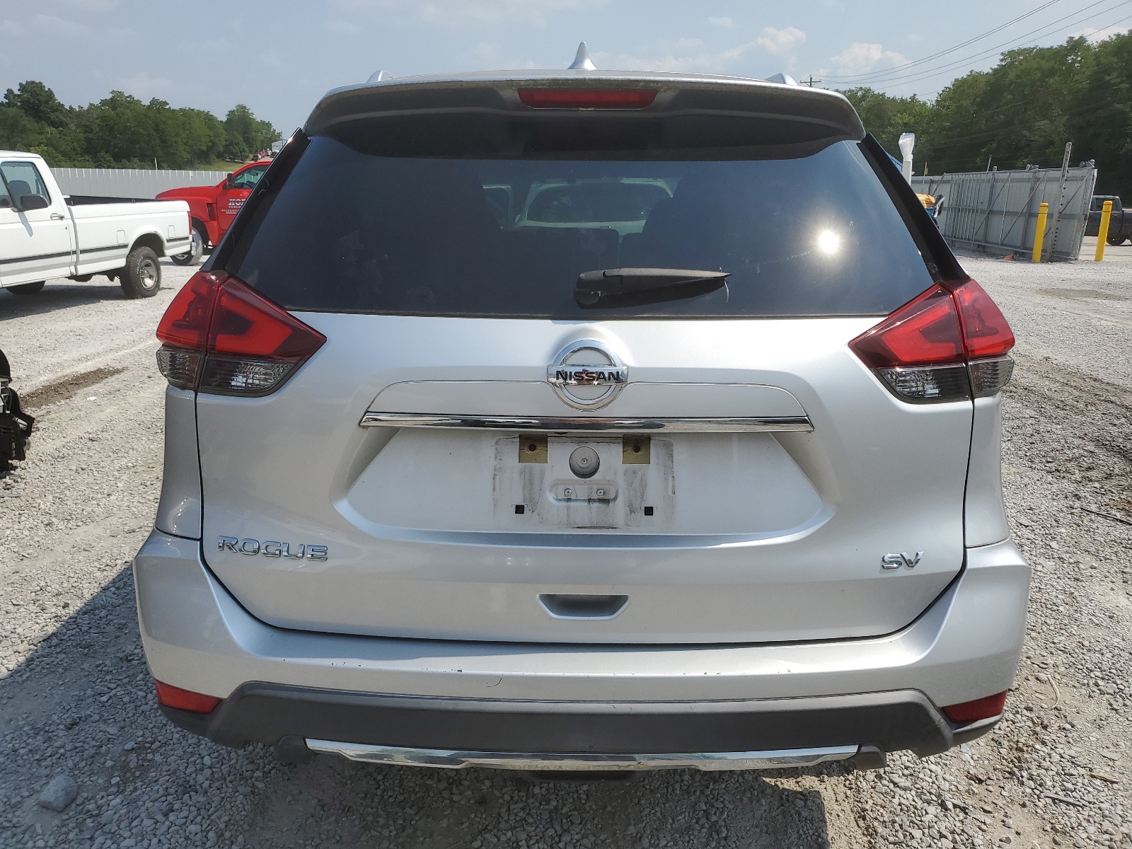 2018 Nissan Rogue S vin: KNMAT2MT0JP510143