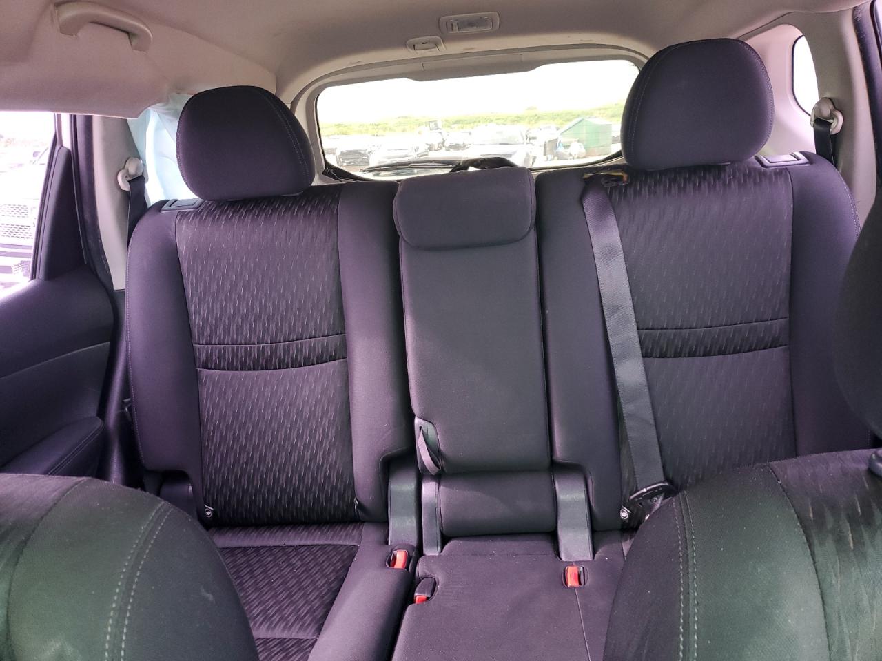 2018 Nissan Rogue S VIN: KNMAT2MV2JP590630 Lot: 65656274