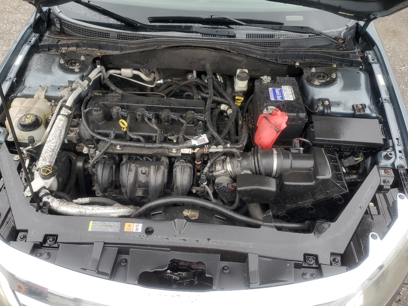 3FAHP0HA6BR260004 2011 Ford Fusion Se