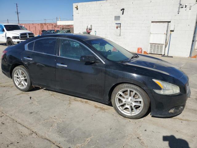 Sedans NISSAN MAXIMA 2012 Czarny