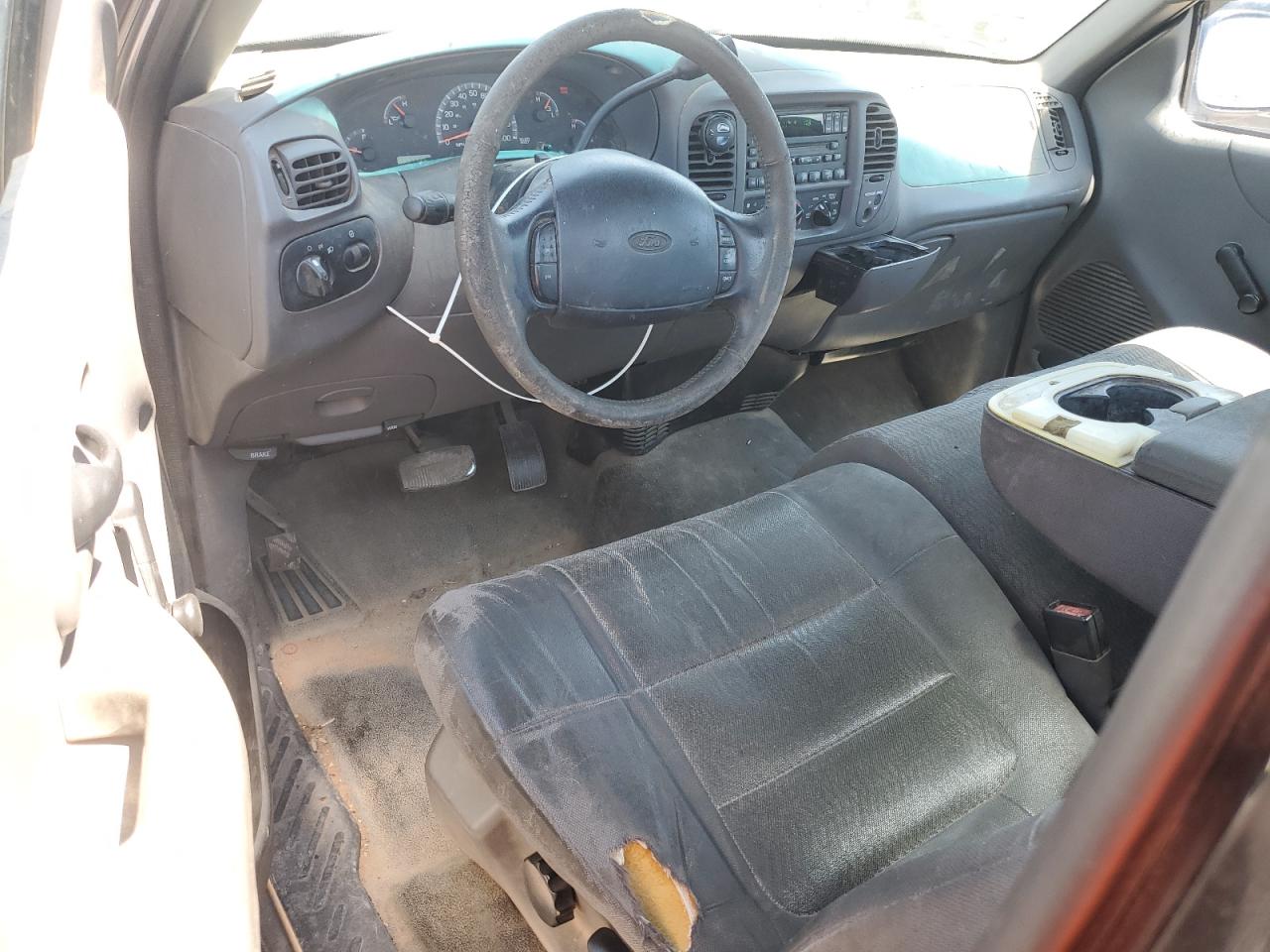 2002 Ford F150 VIN: 1FTRF07212KA73124 Lot: 67555764