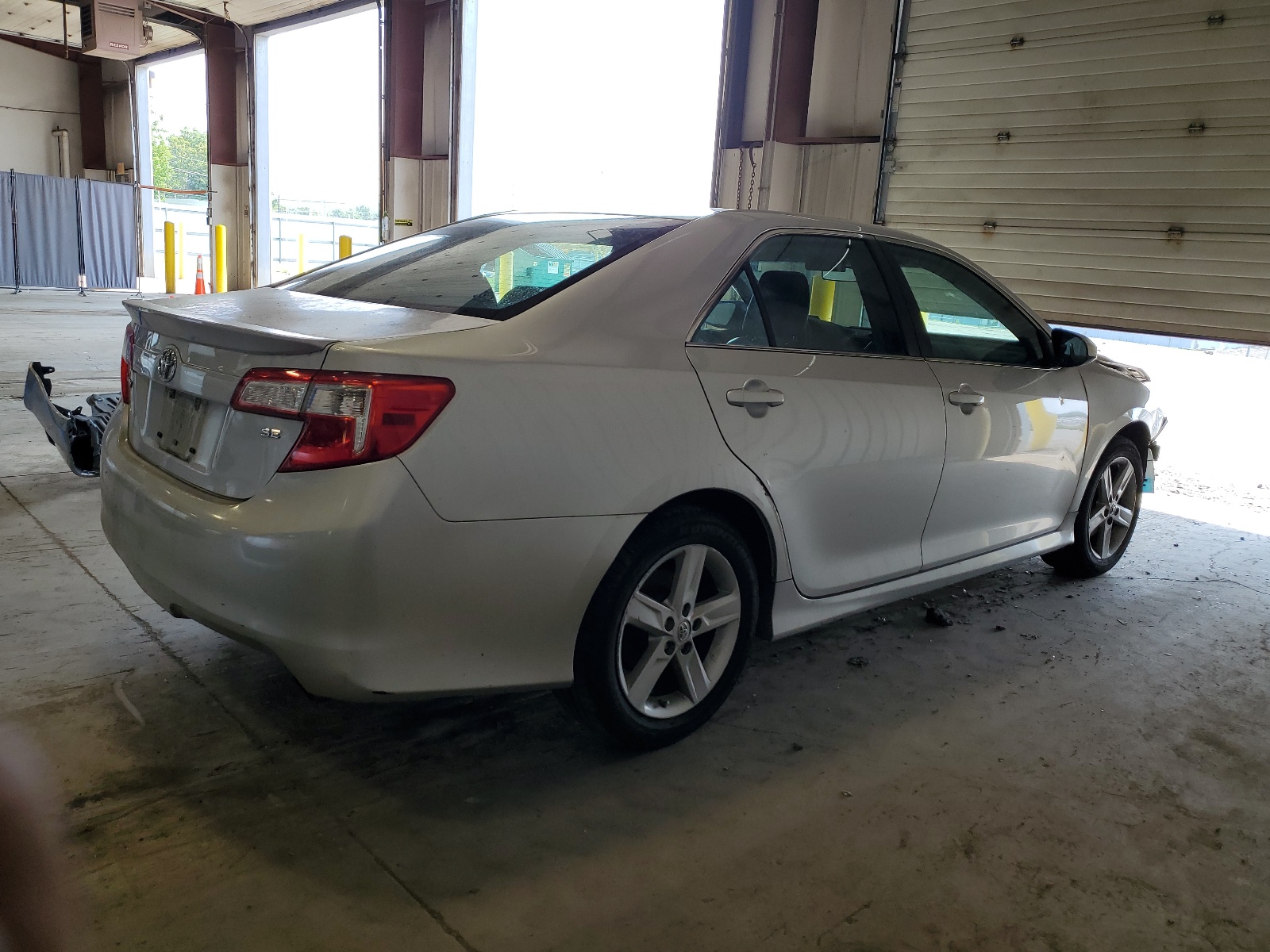 4T1BF1FK3EU334525 2014 Toyota Camry L